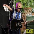 Joe Scholes (D) sings Terry Hall - This Is Ska Festival - Wasserburg, Rosslau - 23. Juni 2023 (1).JPG